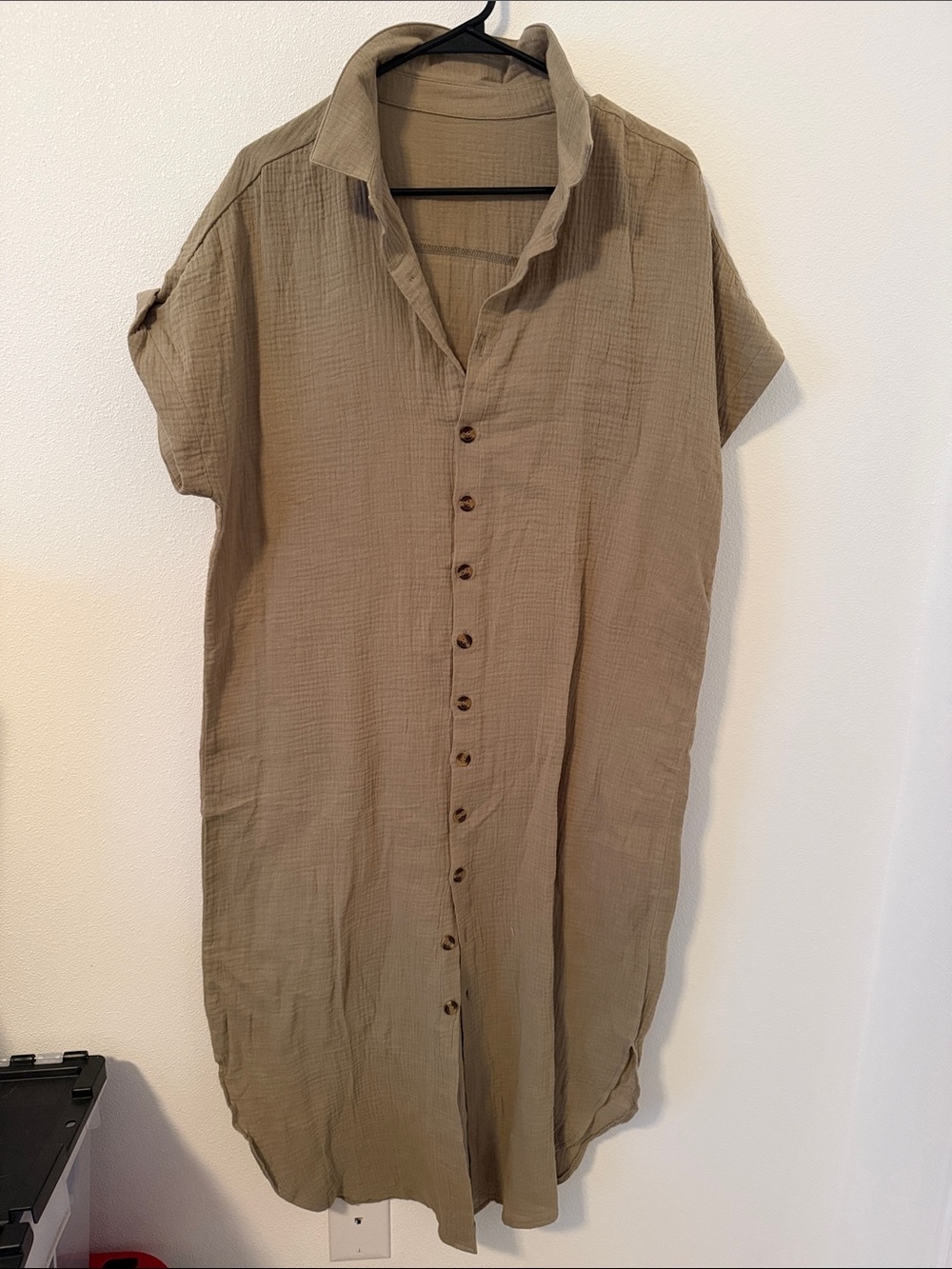 Casual Short-Sleeve Button-Down Dress in Olive Tan